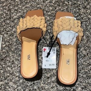 Cloth sandals Zara Beige Size 8 and 39 EU in Cloth - 15229884